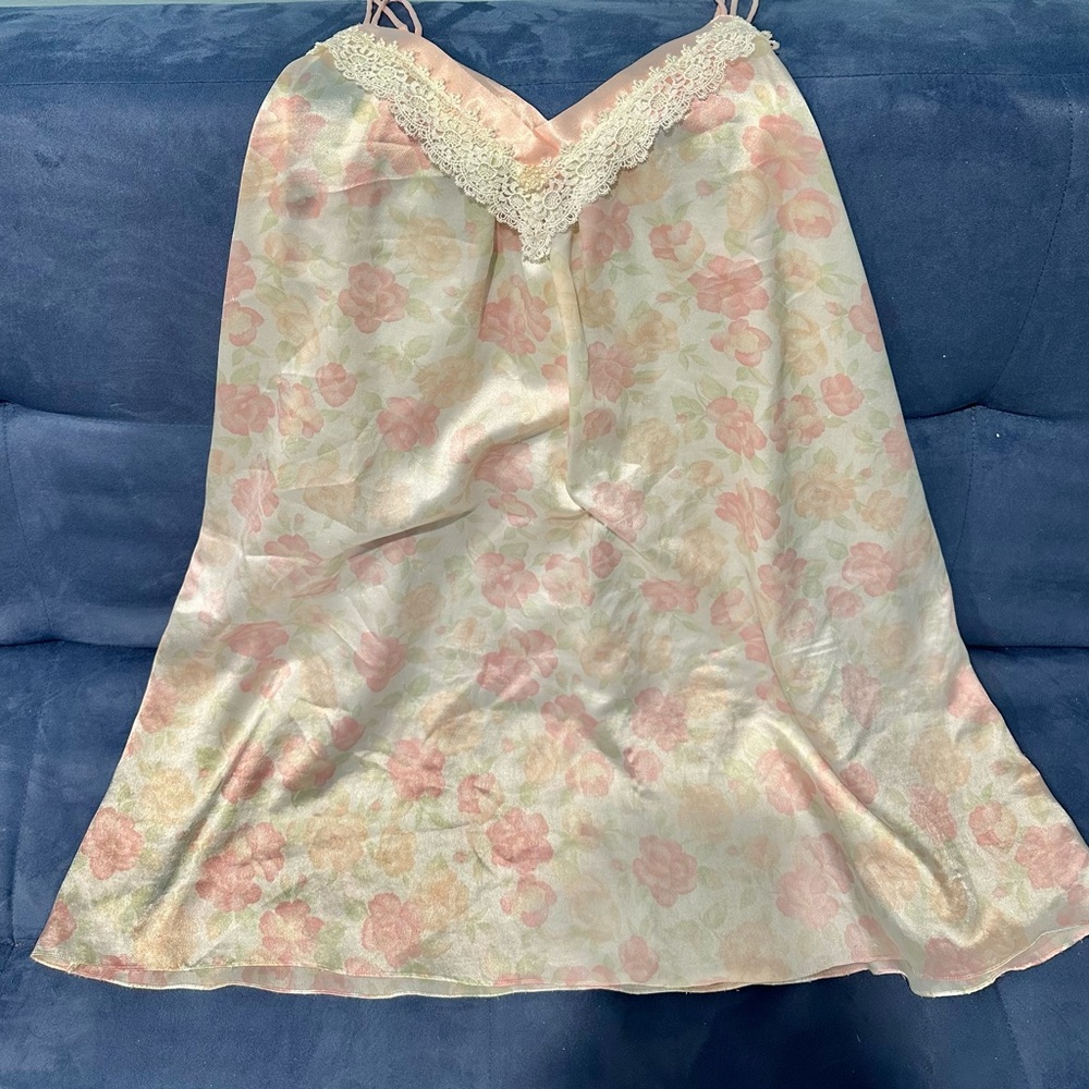 Vintage Christian Dior Size M Camisole Lace Lingerie Top Light Pink rose